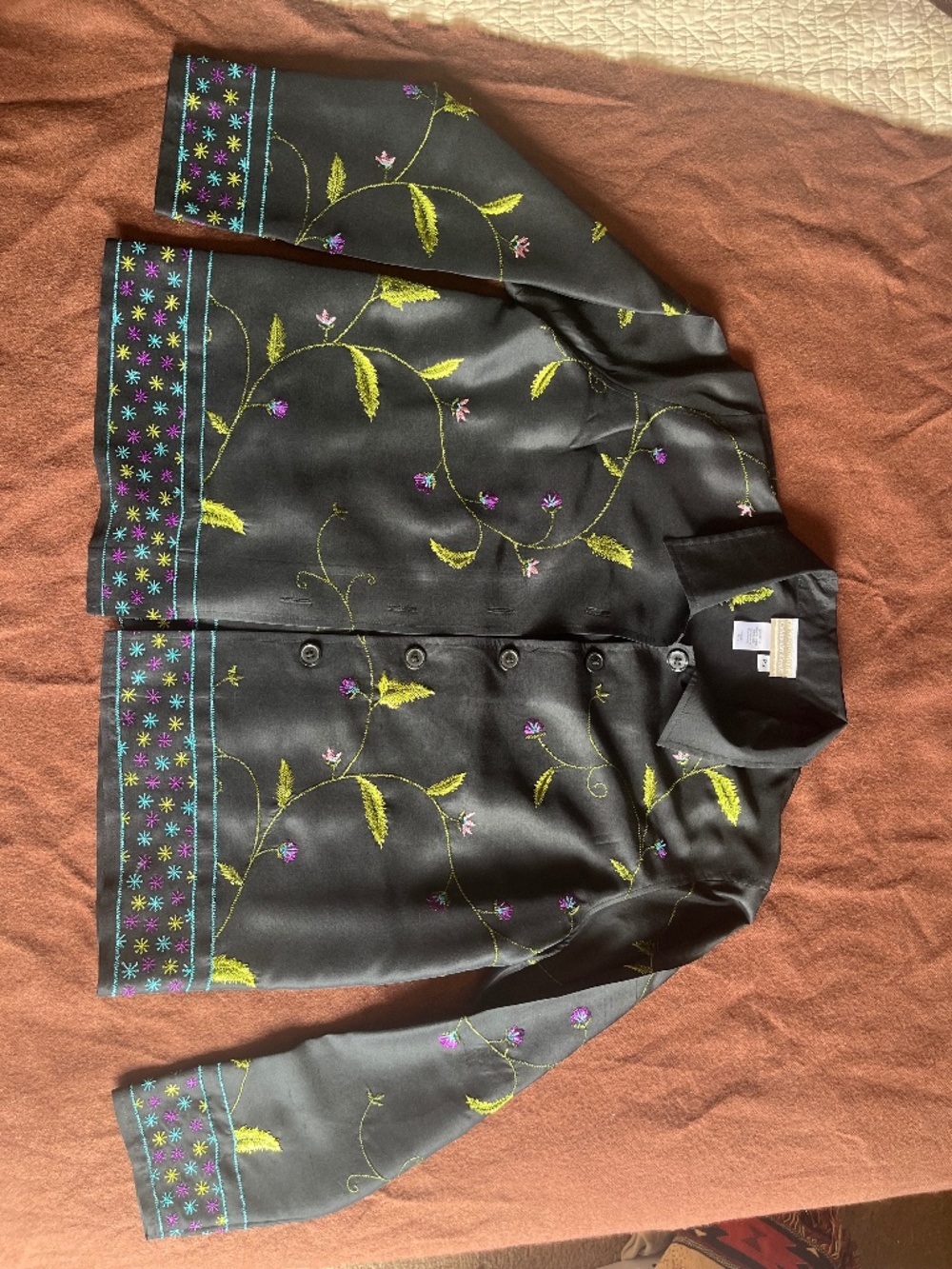 100% silk hand embroidered Cold water Creek top size small